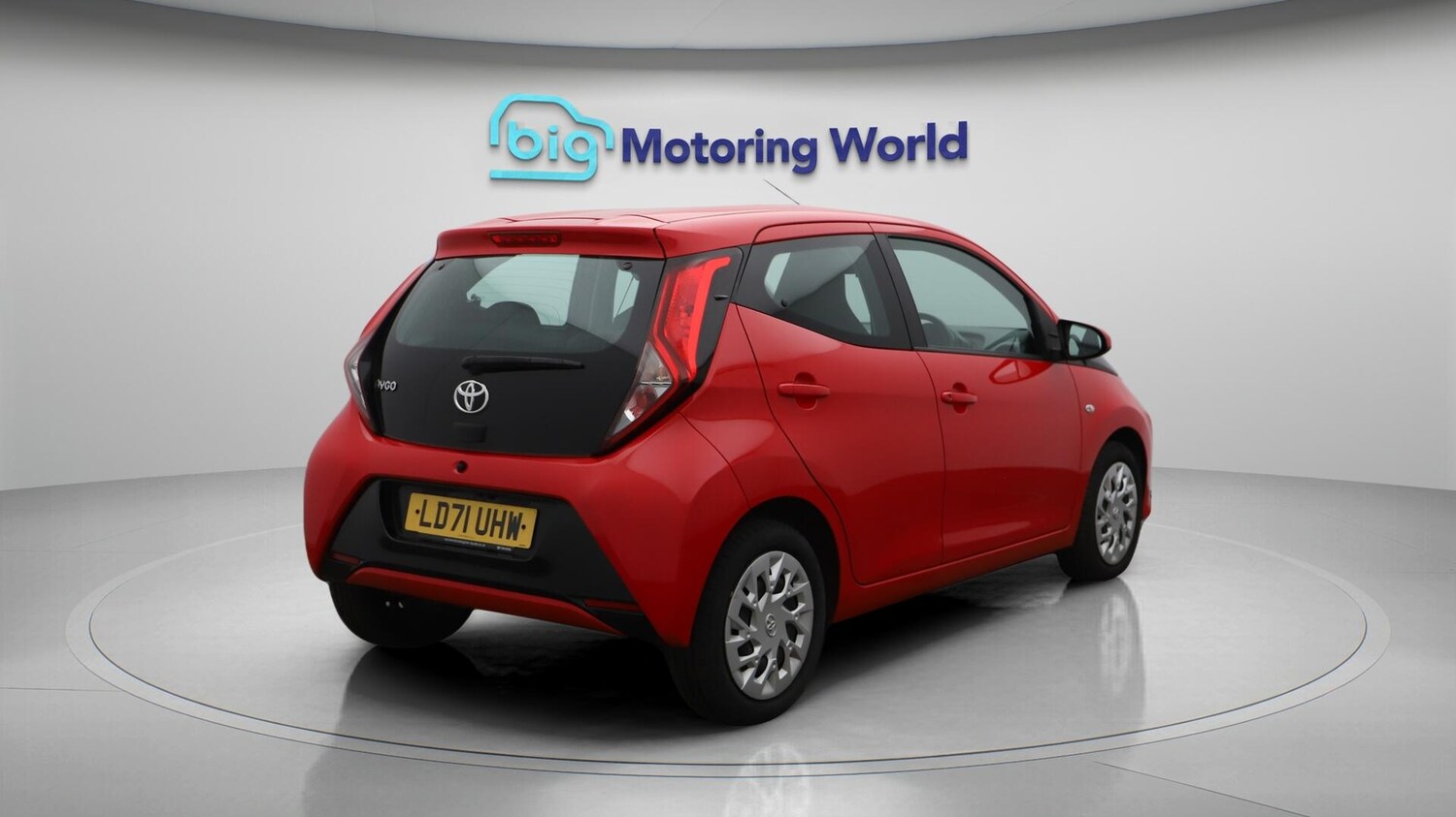 Used Toyota AYGO 2021 for sale - 76606842: Photo 8
