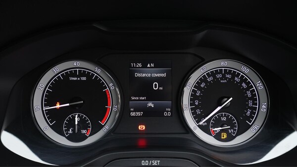 Used Skoda Karoq 2020 for sale - 76238660: Photo 11