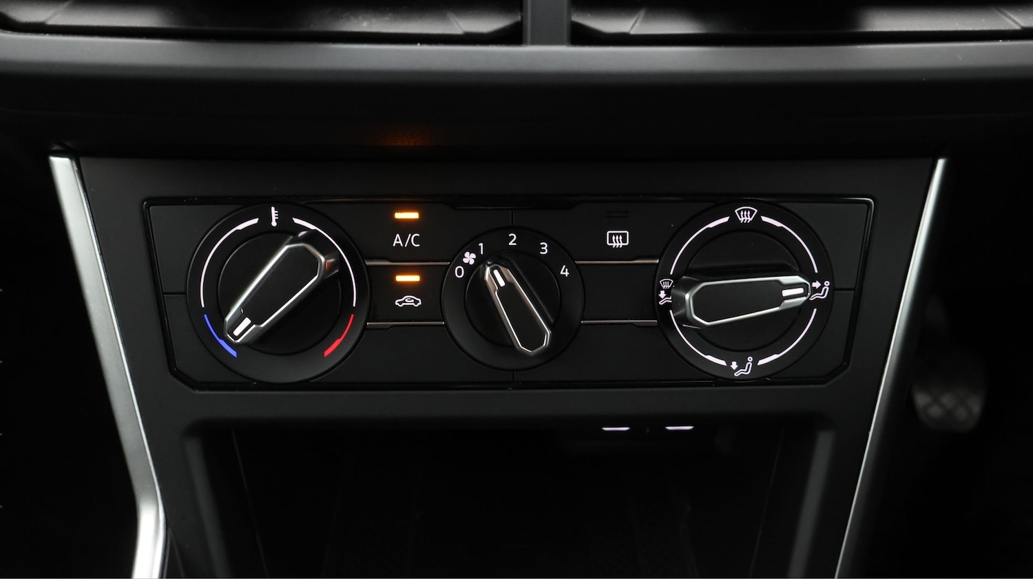 Used Volkswagen Taigo 2023 for sale - 77610552: Photo 12