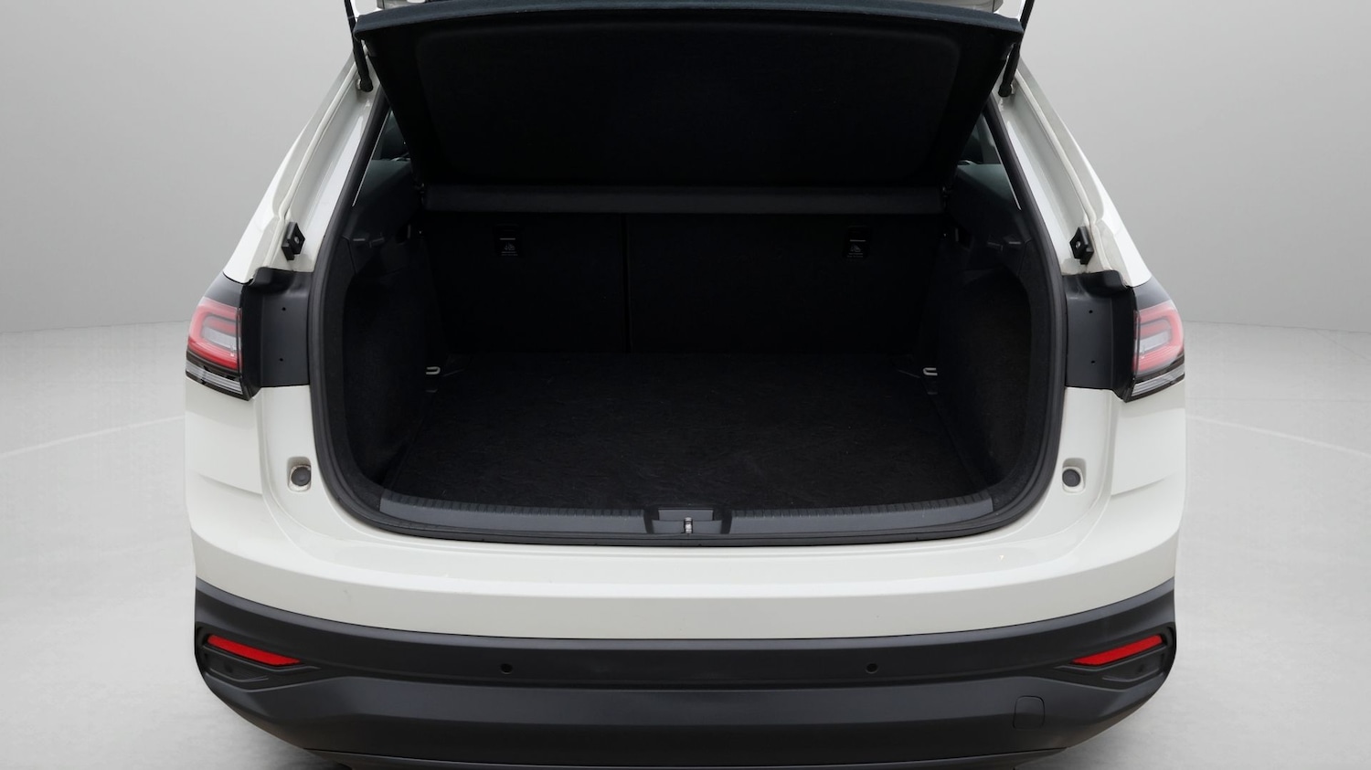 Used Volkswagen Taigo 2023 for sale - 77610552: Photo 17