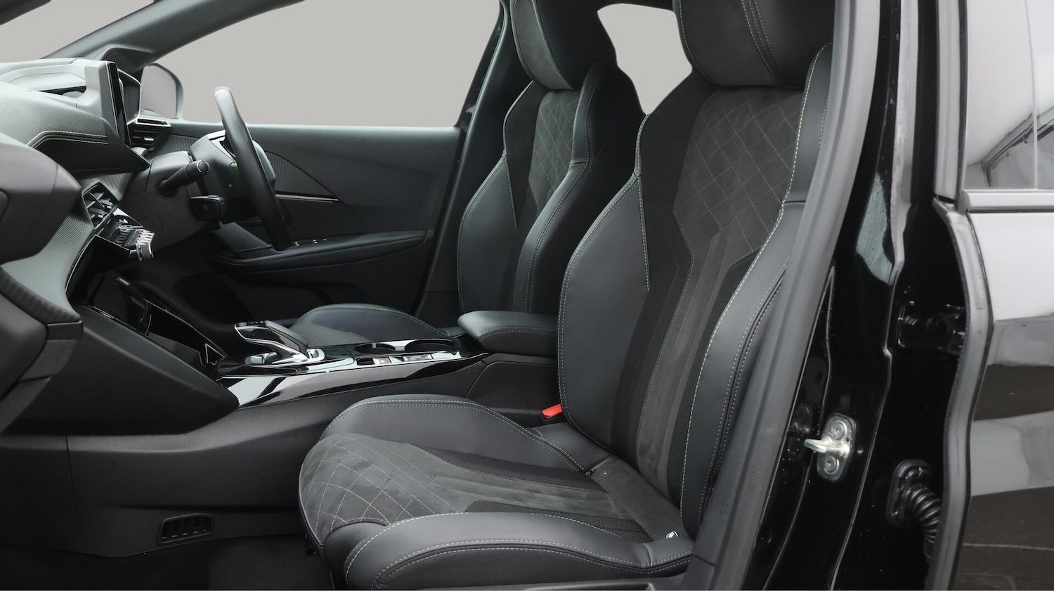 Used Peugeot E-208 2022 for sale - 76138347: Photo 16