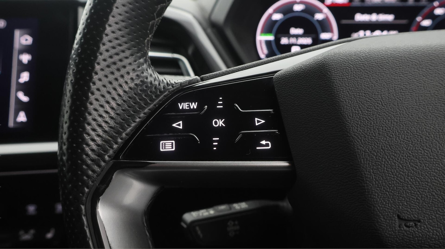 Used Audi Q4 e-tron 2021 for sale - 76702429: Photo 26