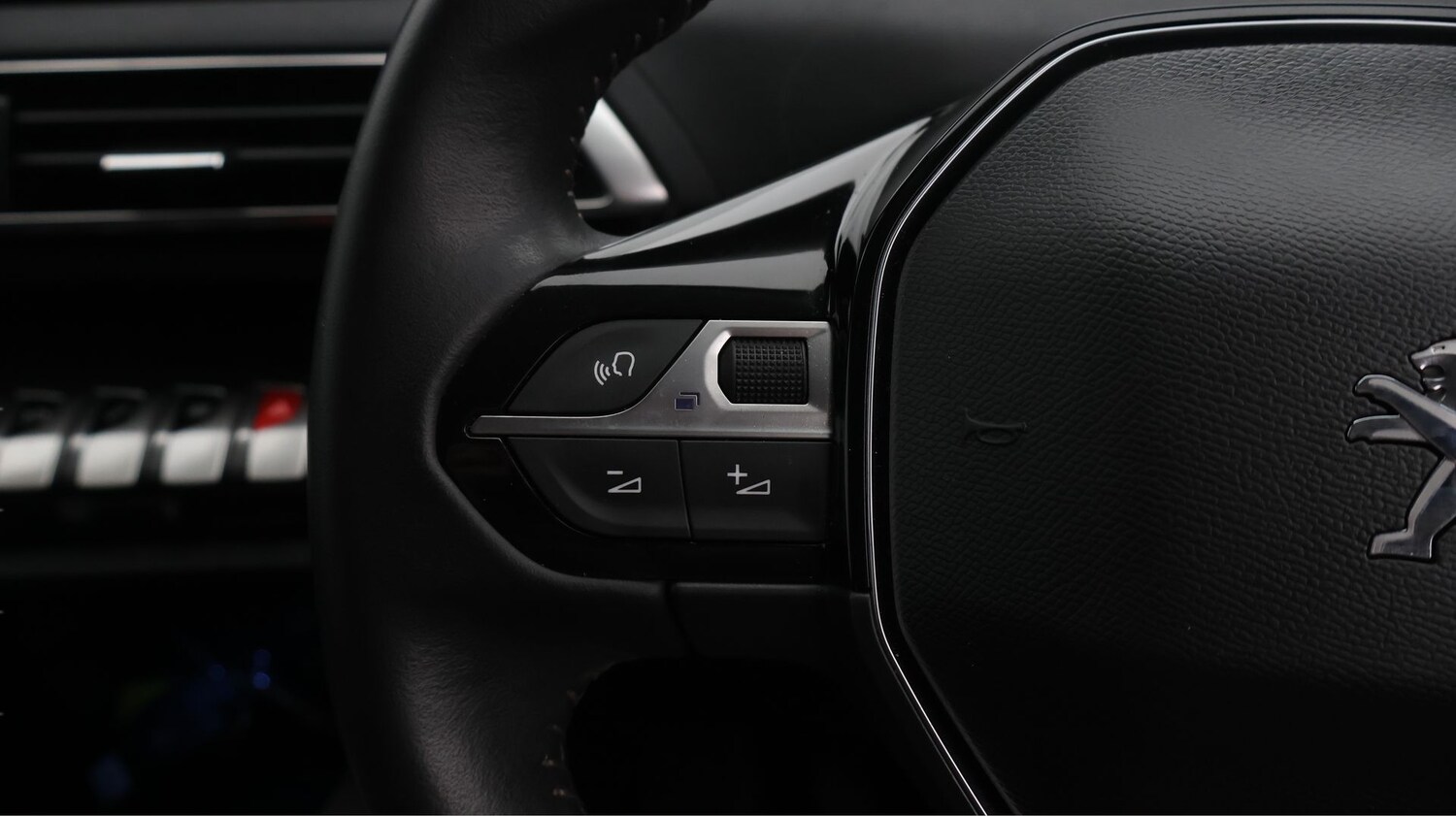 Used Peugeot 3008 for sale - 77220956: Photo 23