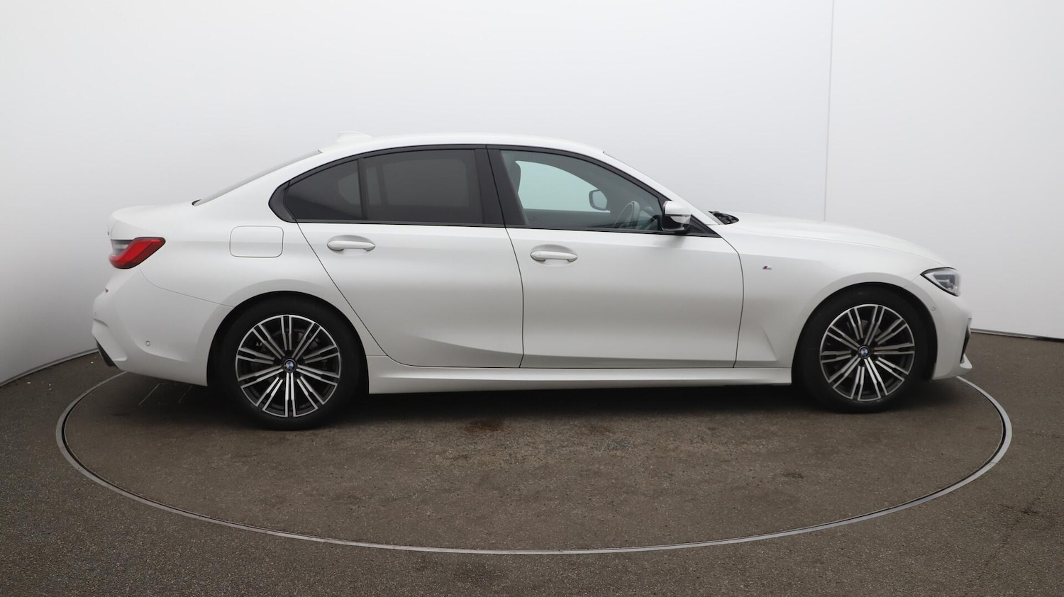 Used BMW 3 Series 2021 for sale - 76108956: Photo 40