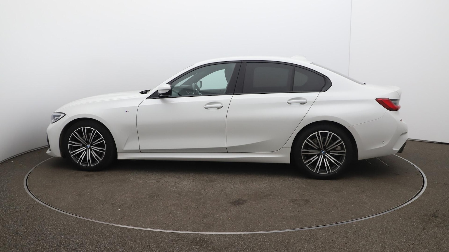 Used BMW 3 Series 2021 for sale - 76108956: Photo 64