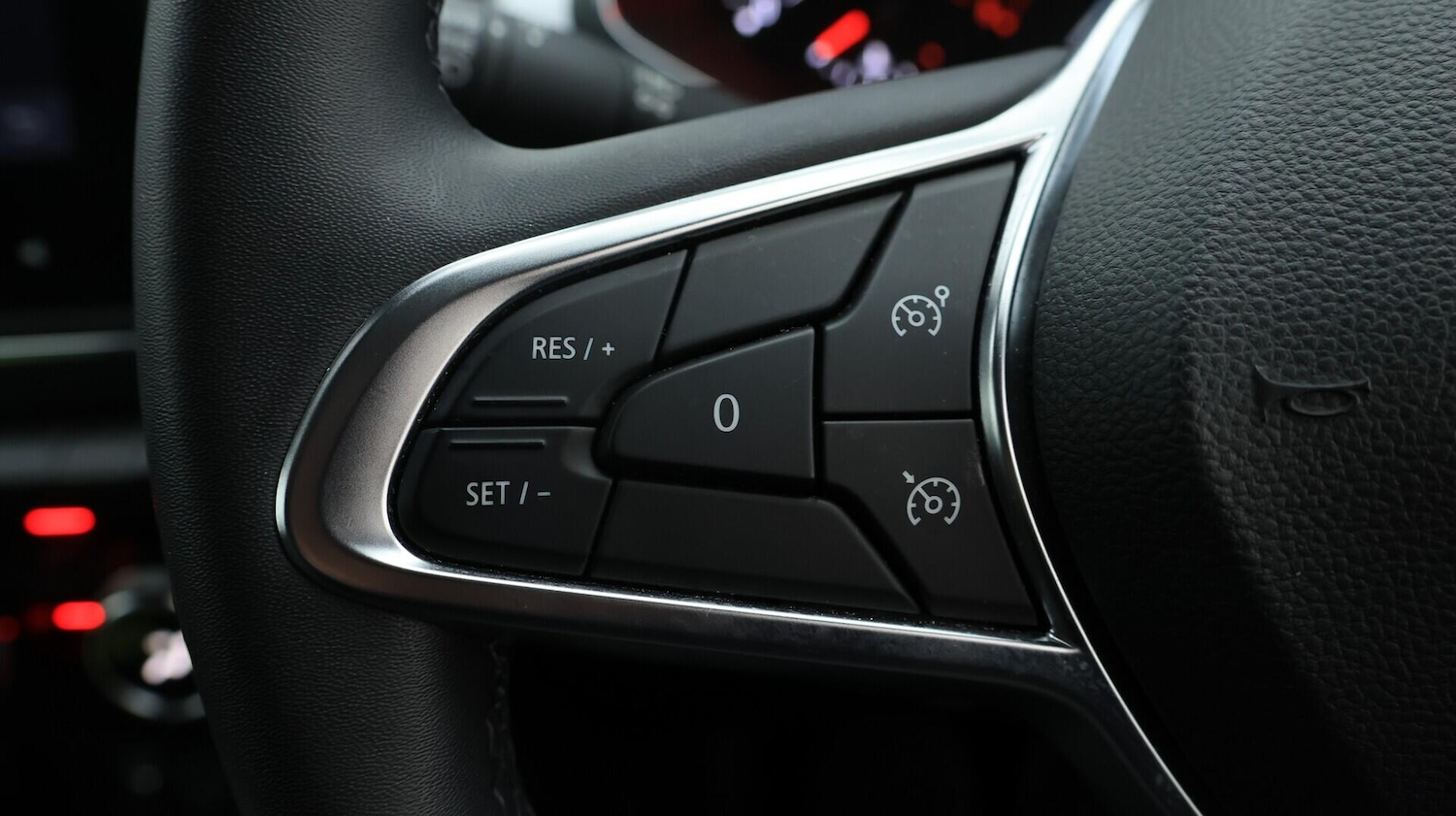 Used Renault Captur 2020 for sale - 76083867: Photo 24