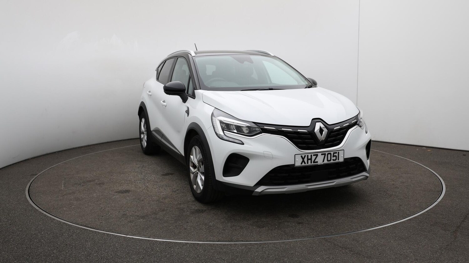Used Renault Captur 2020 for sale - 76083867: Photo 41