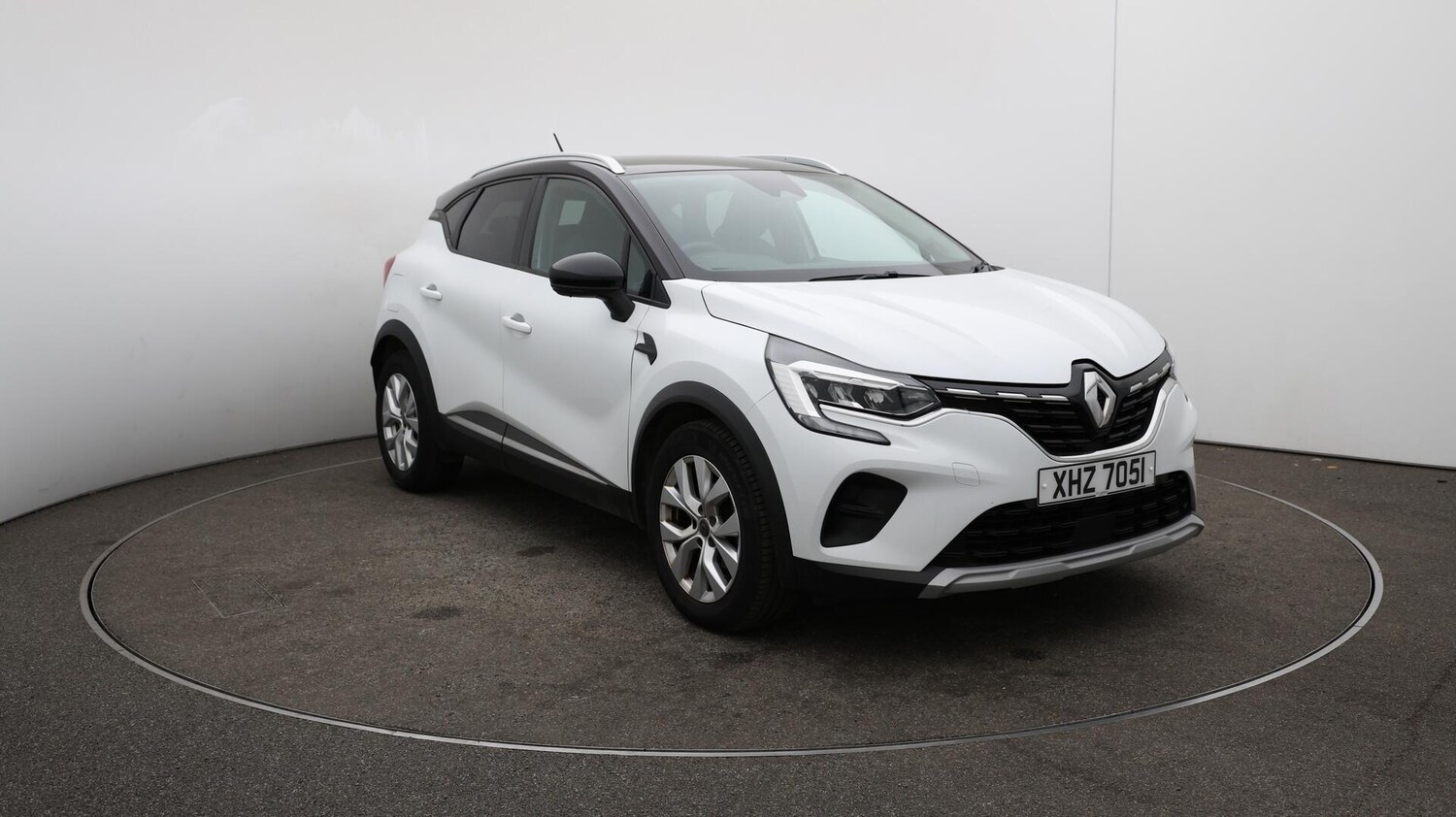 Used Renault Captur 2020 for sale - 76083867: Photo 42