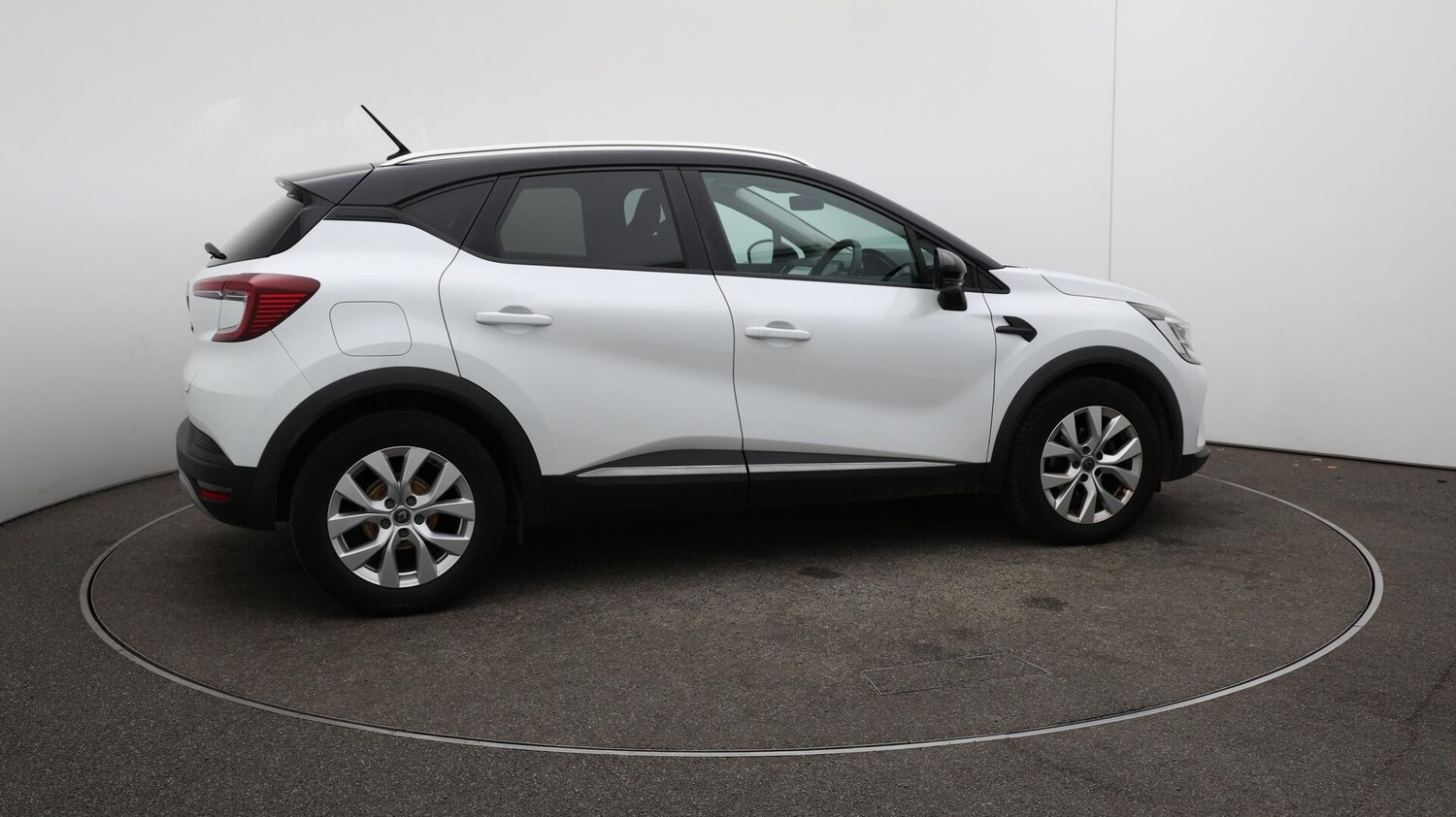 Used Renault Captur 2020 for sale - 76083867: Photo 50