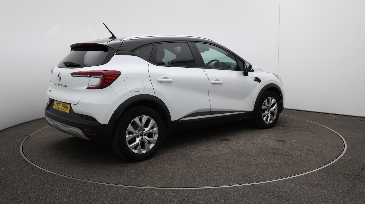 Used Renault Captur 2020 for sale - 76083867: Photo 52