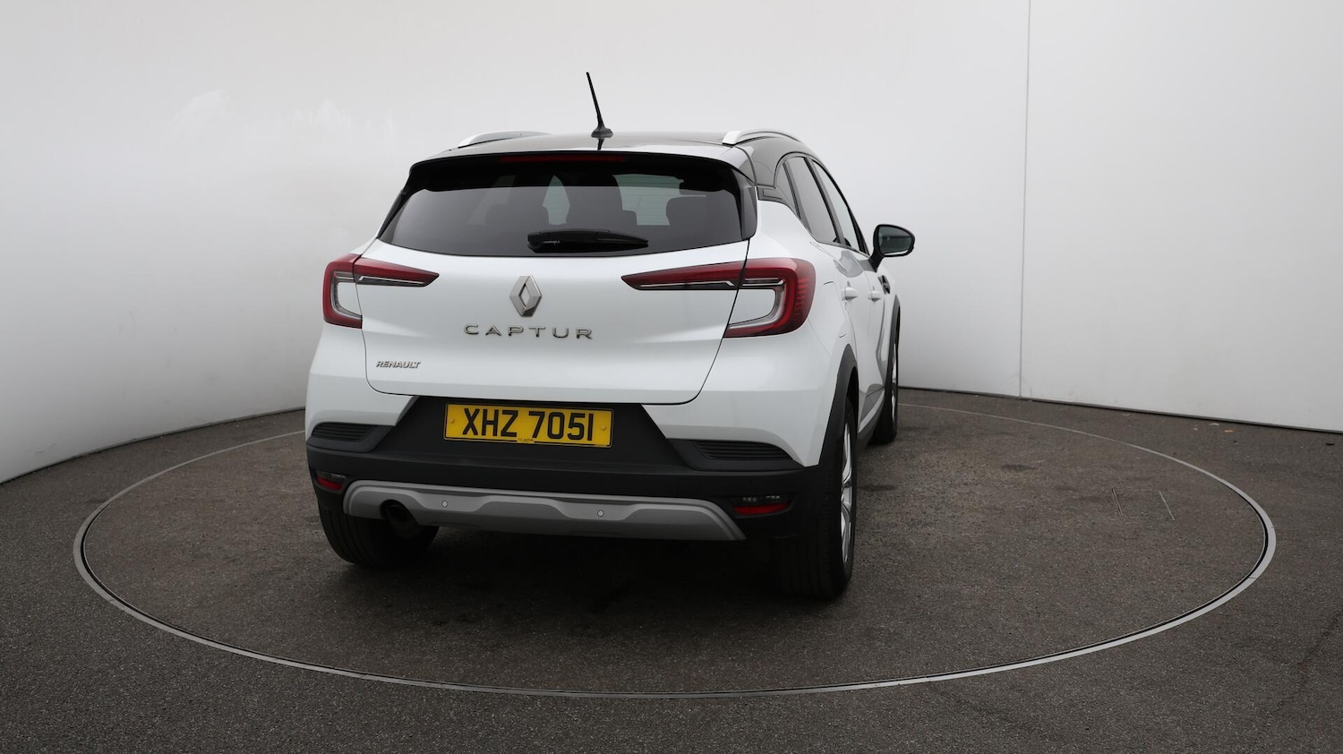 Used Renault Captur 2020 for sale - 76083867: Photo 55