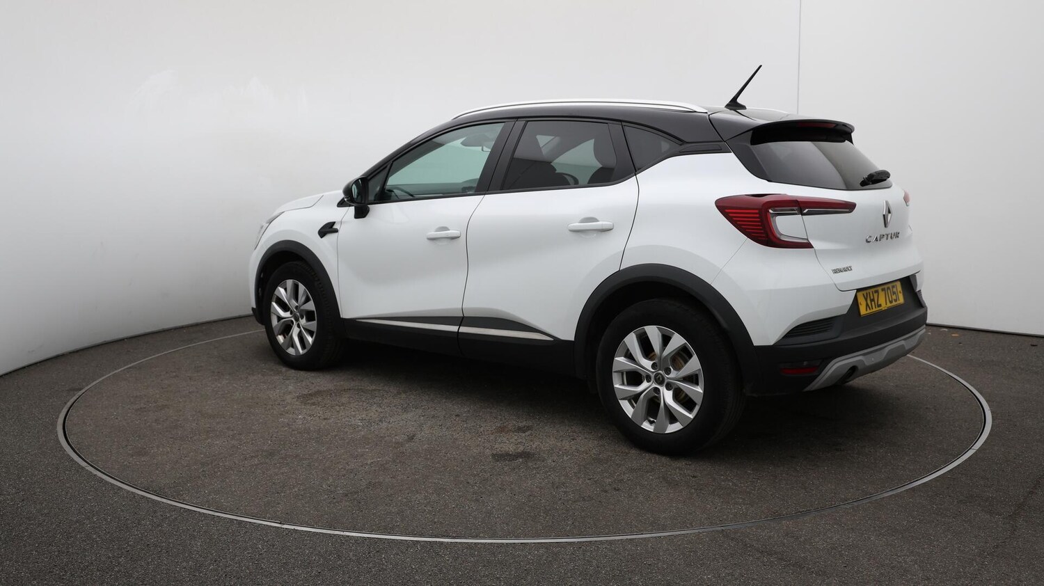 Used Renault Captur 2020 for sale - 76083867: Photo 62