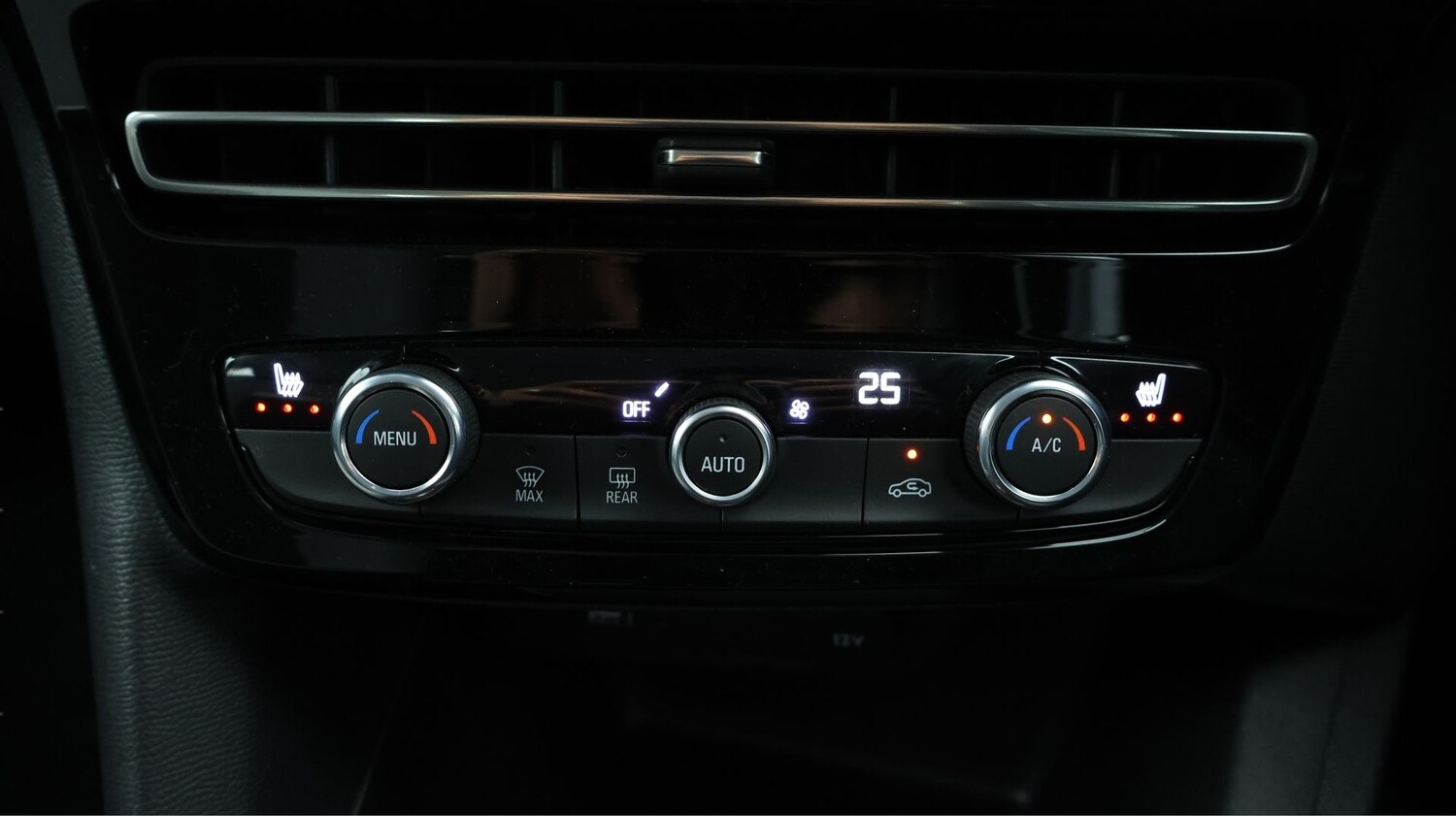 Used Vauxhall Mokka 2023 for sale - 78176292: Photo 12