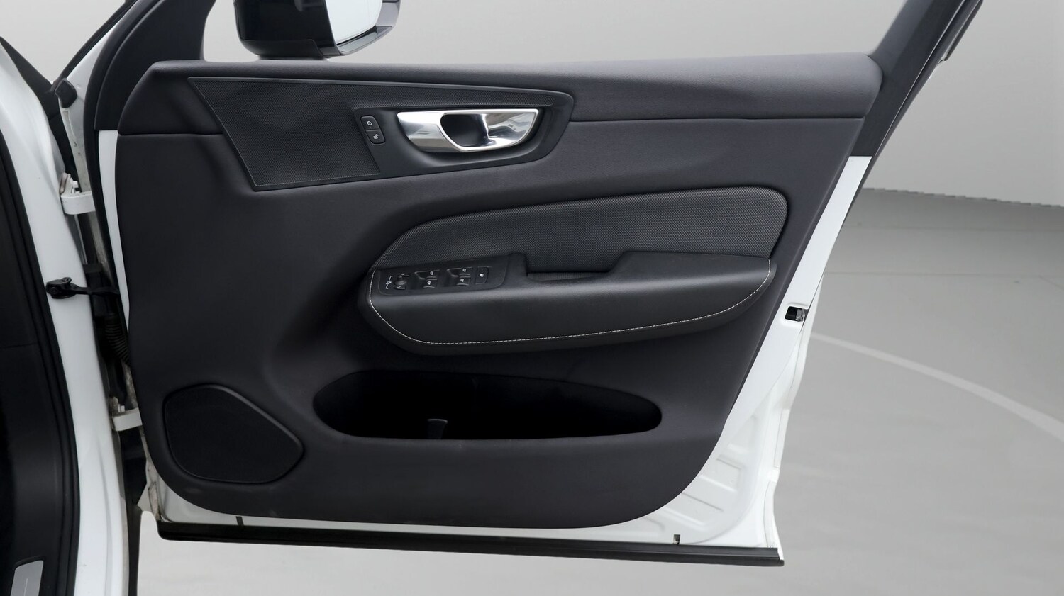 Used Volvo XC60 2021 for sale - 77896073: Photo 15