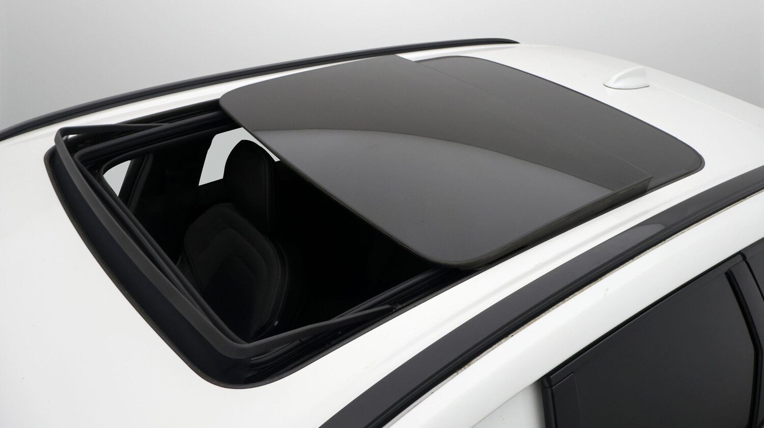 Used Volvo XC60 2021 for sale - 77896073: Photo 25