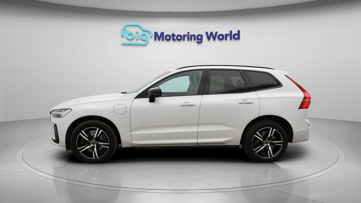 Used Volvo XC60 2021 for sale - 77896073: Photo 4
