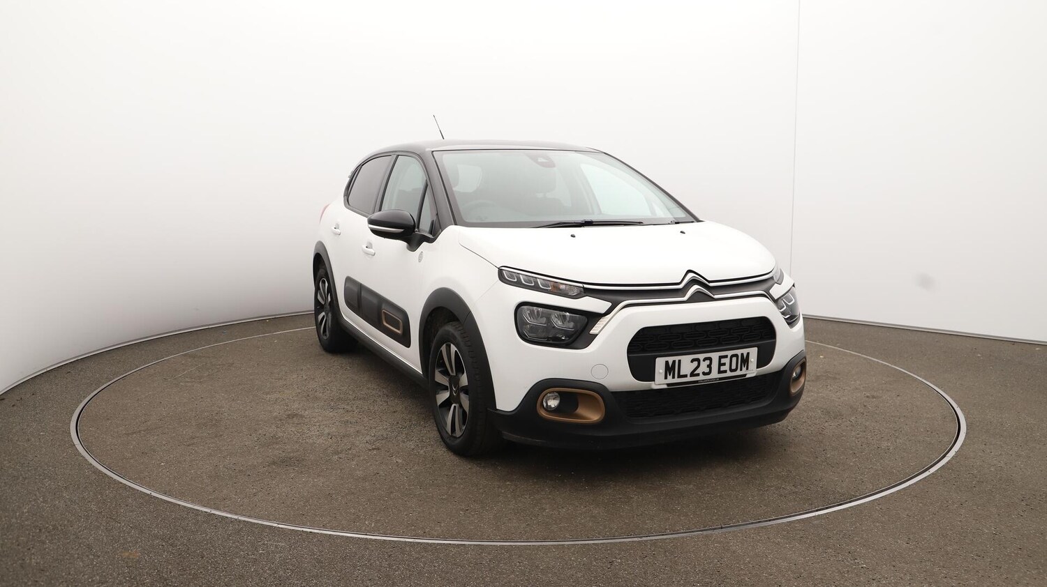 Vehicle 43
