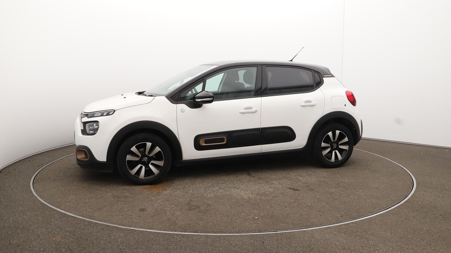 Vehicle 67