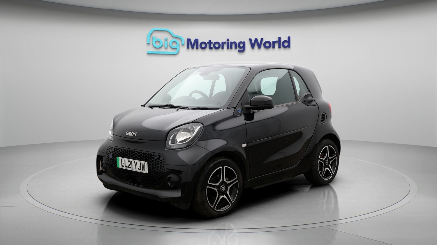 Used smart fortwo 2021 for sale - 77690929: Photo 3