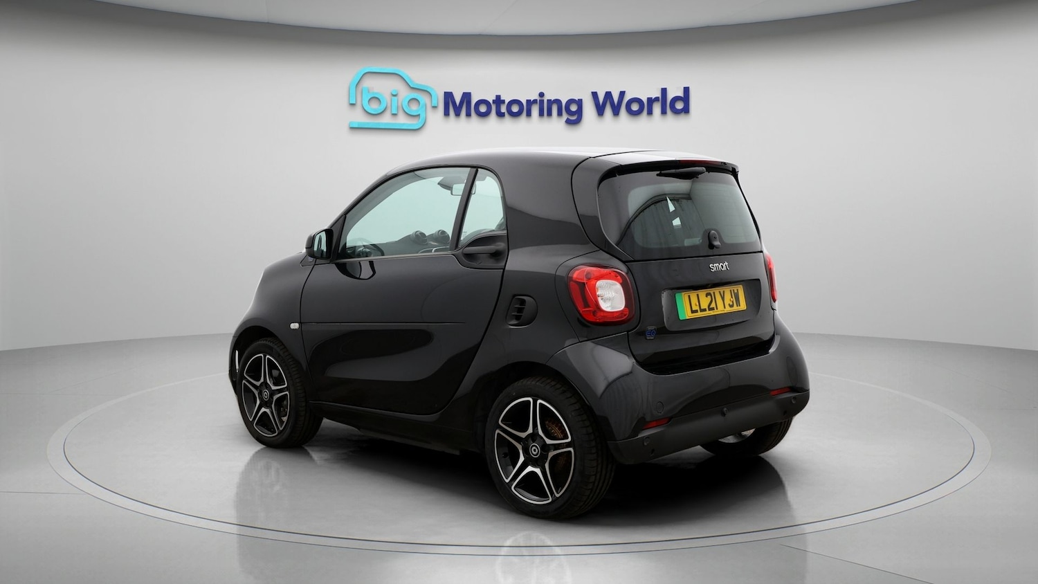 Used smart fortwo 2021 for sale - 77690929: Photo 5