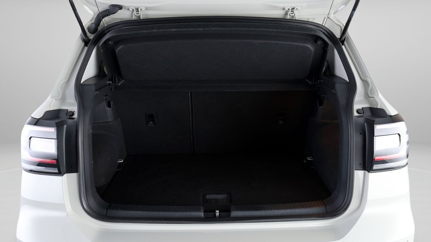 Used Volkswagen T-Cross 2021 for sale - 77240251: Photo 17