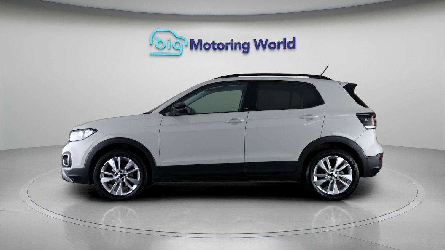 Used Volkswagen T-Cross 2021 for sale - 77240251: Photo 4
