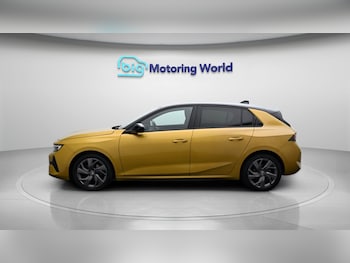 Used Vauxhall Astra 2022 for sale - 78703900: Photo
