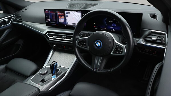 Used BMW i4 2022 for sale - 76213873: Photo 10