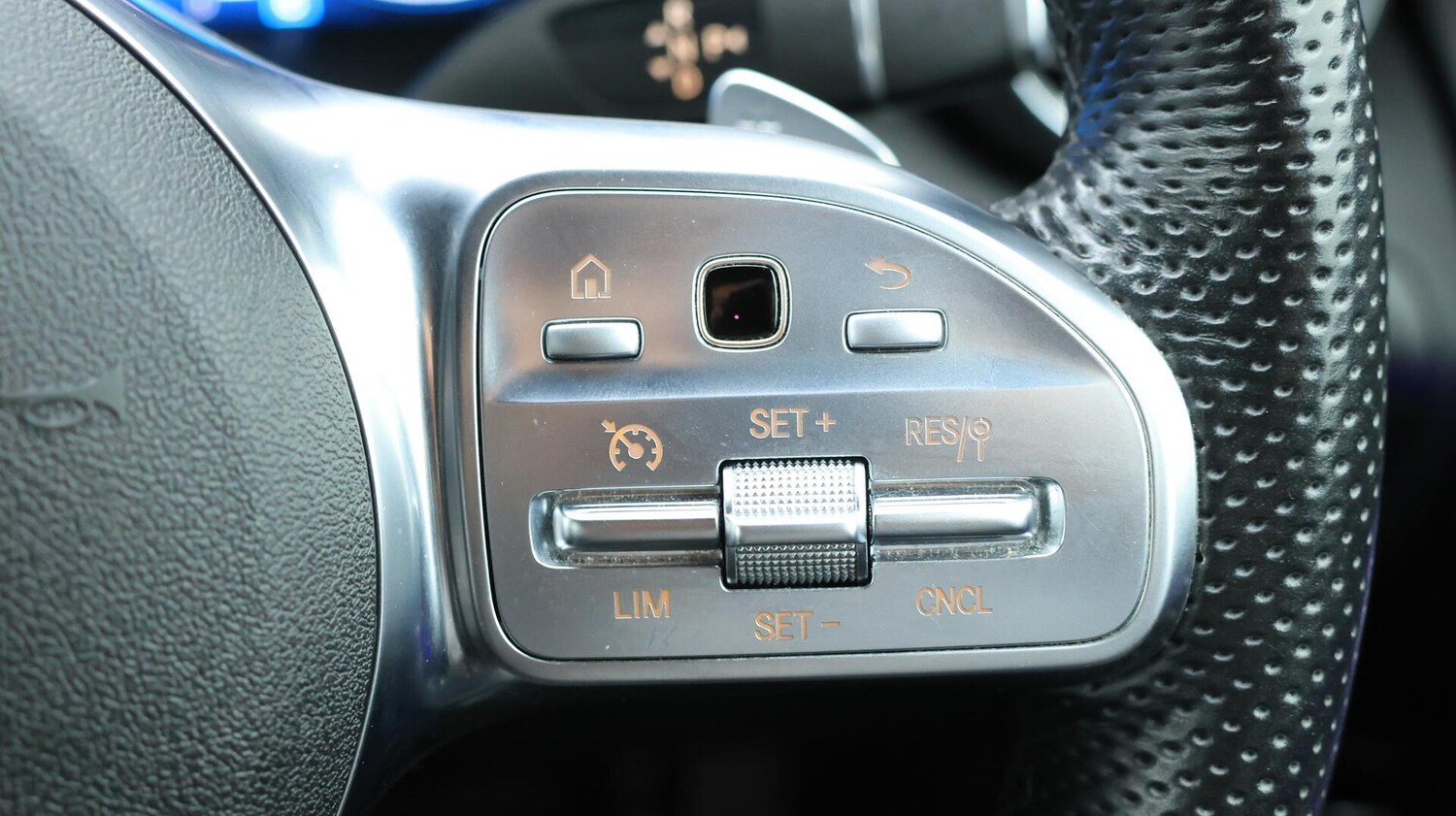 Used Mercedes-Benz GLC 2020 for sale - 76283385: Photo 26