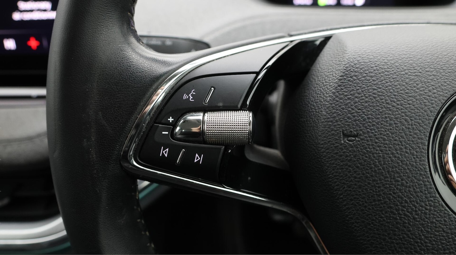 Used Skoda Enyaq 2022 for sale - 76688637: Photo 26