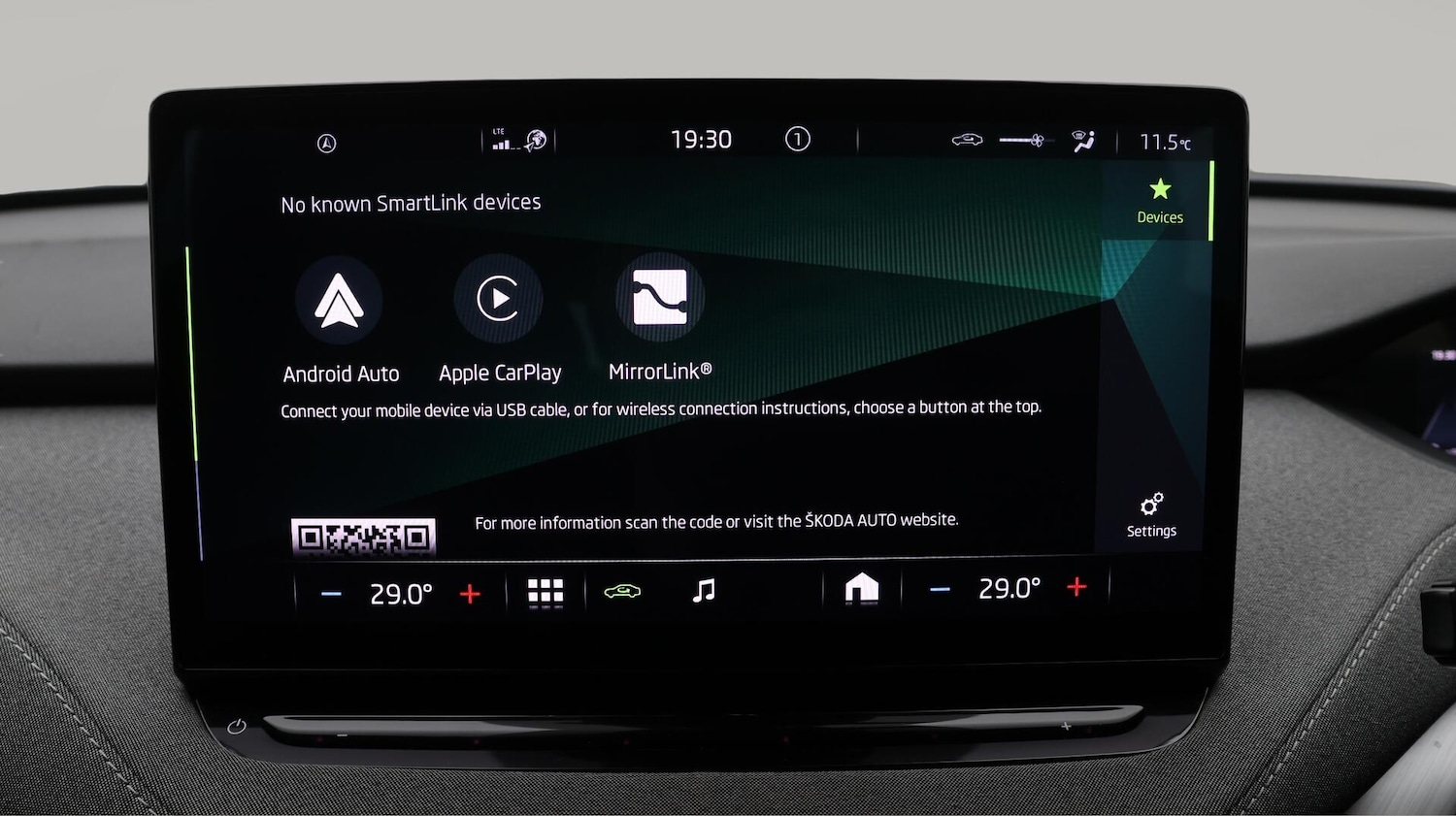 Used Skoda Enyaq 2022 for sale - 76688637: Photo 28