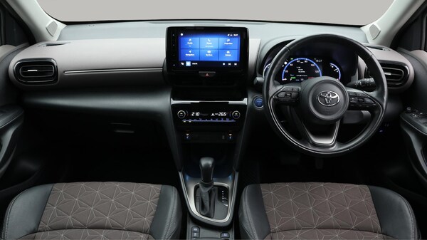 Used Toyota Yaris Cross 2022 for sale - 76246890: Photo 14