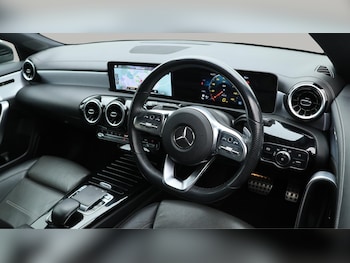 Used Mercedes-Benz CLA 2019 for sale - 76166538: Photo 3