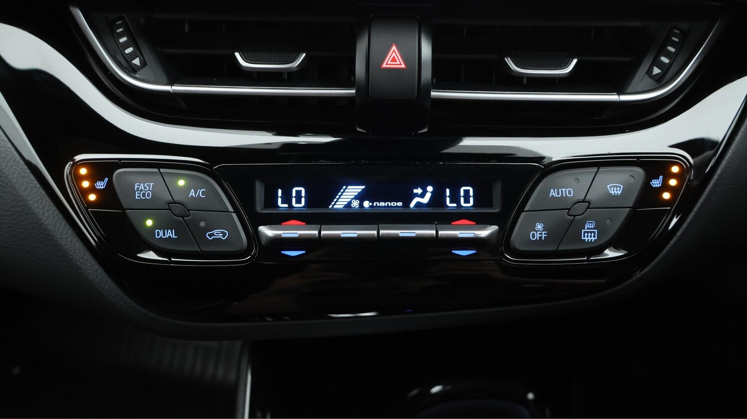 Used Toyota C-HR 2023 for sale - 75926935: Photo 13