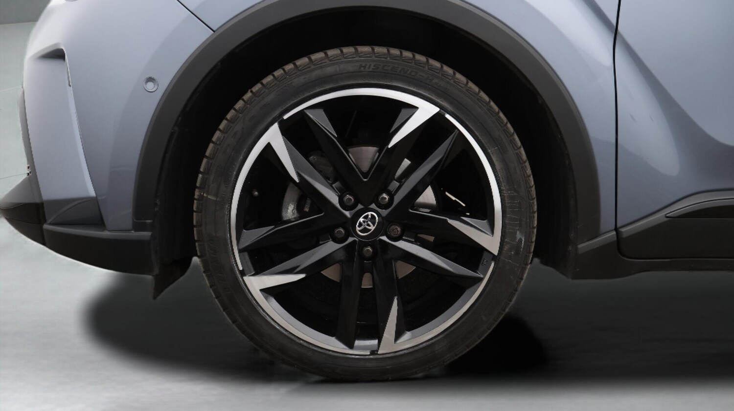 Used Toyota C-HR 2023 for sale - 75926935: Photo 19