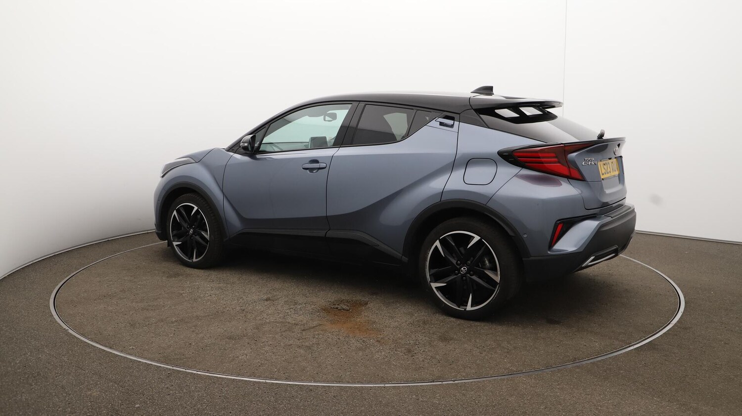 Used Toyota C-HR 2023 for sale - 75926935: Photo 37