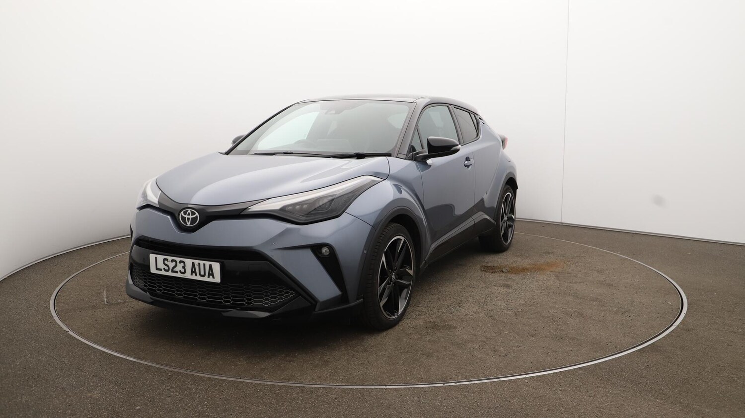 Used Toyota C-HR 2023 for sale - 75926935: Photo 38