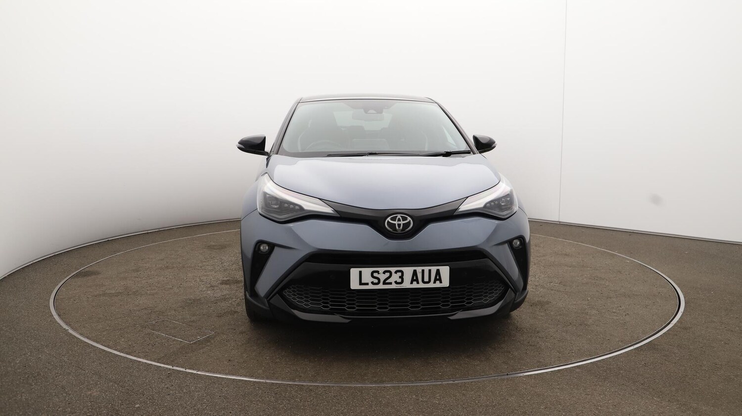 Used Toyota C-HR 2023 for sale - 75926935: Photo 41