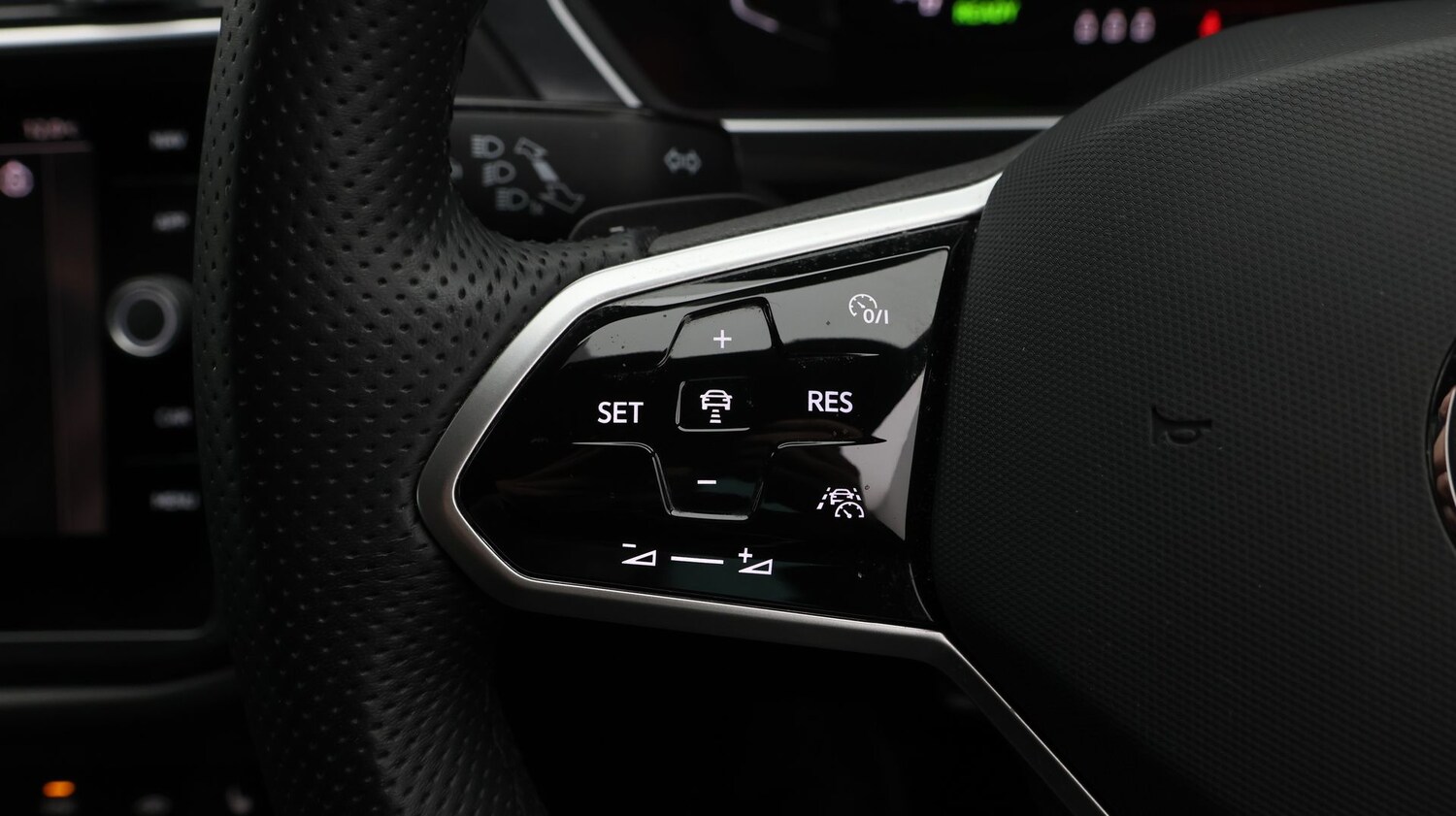 Used Volkswagen Tiguan for sale - 77864635: Photo 23