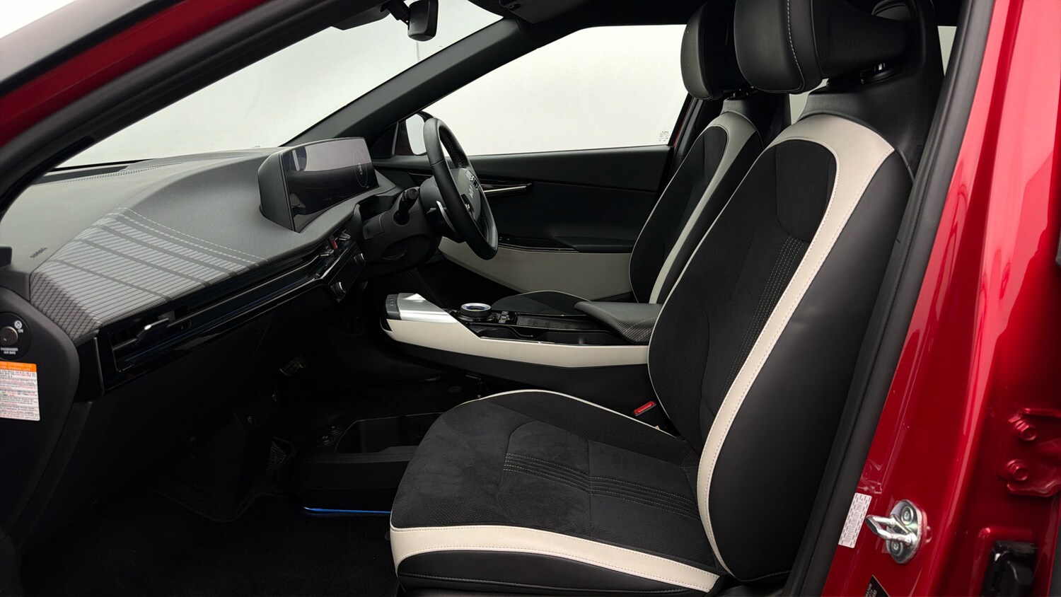 Used Kia EV6 2023 for sale - 77963029: Photo 13