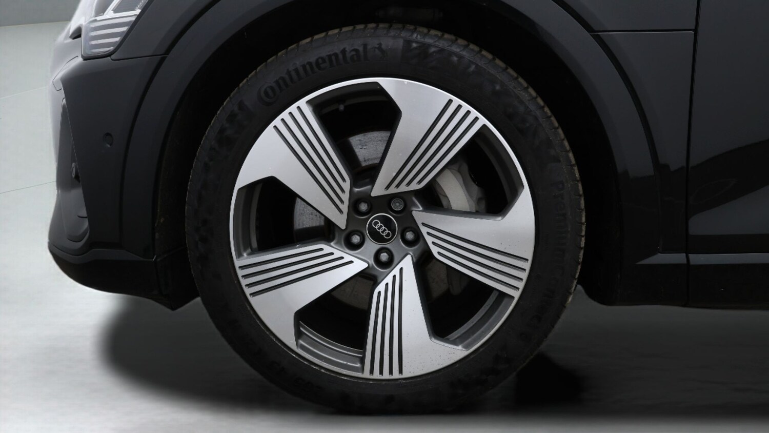 Used Audi e-tron 2021 for sale - 77568549: Photo 18