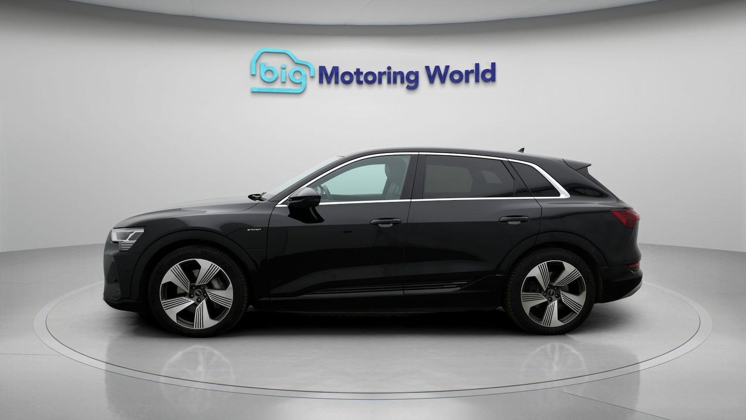 Used Audi e-tron 2021 for sale - 77568549: Photo 4