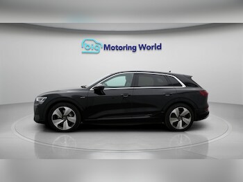 Used Audi e-tron 2021 for sale - 77568549: Photo