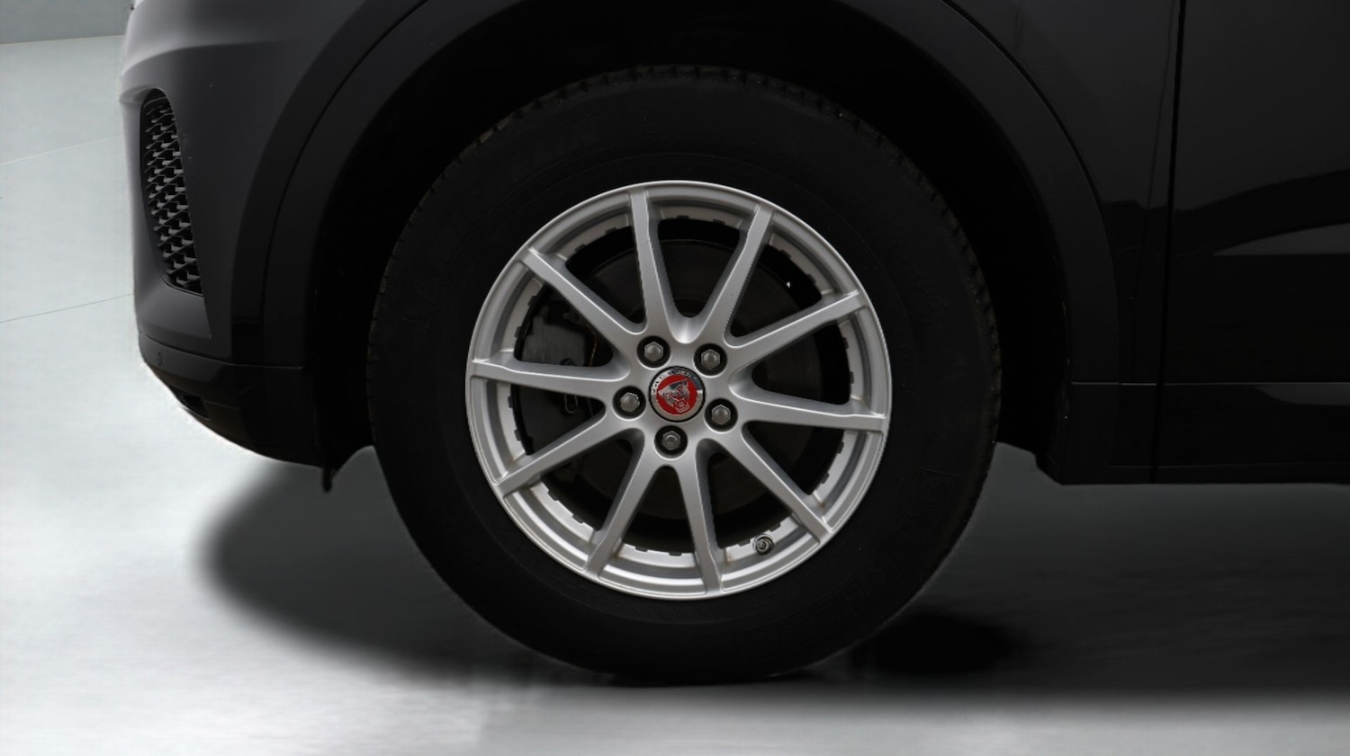 Used Jaguar E-Pace 2020 for sale - 77128982: Photo 18