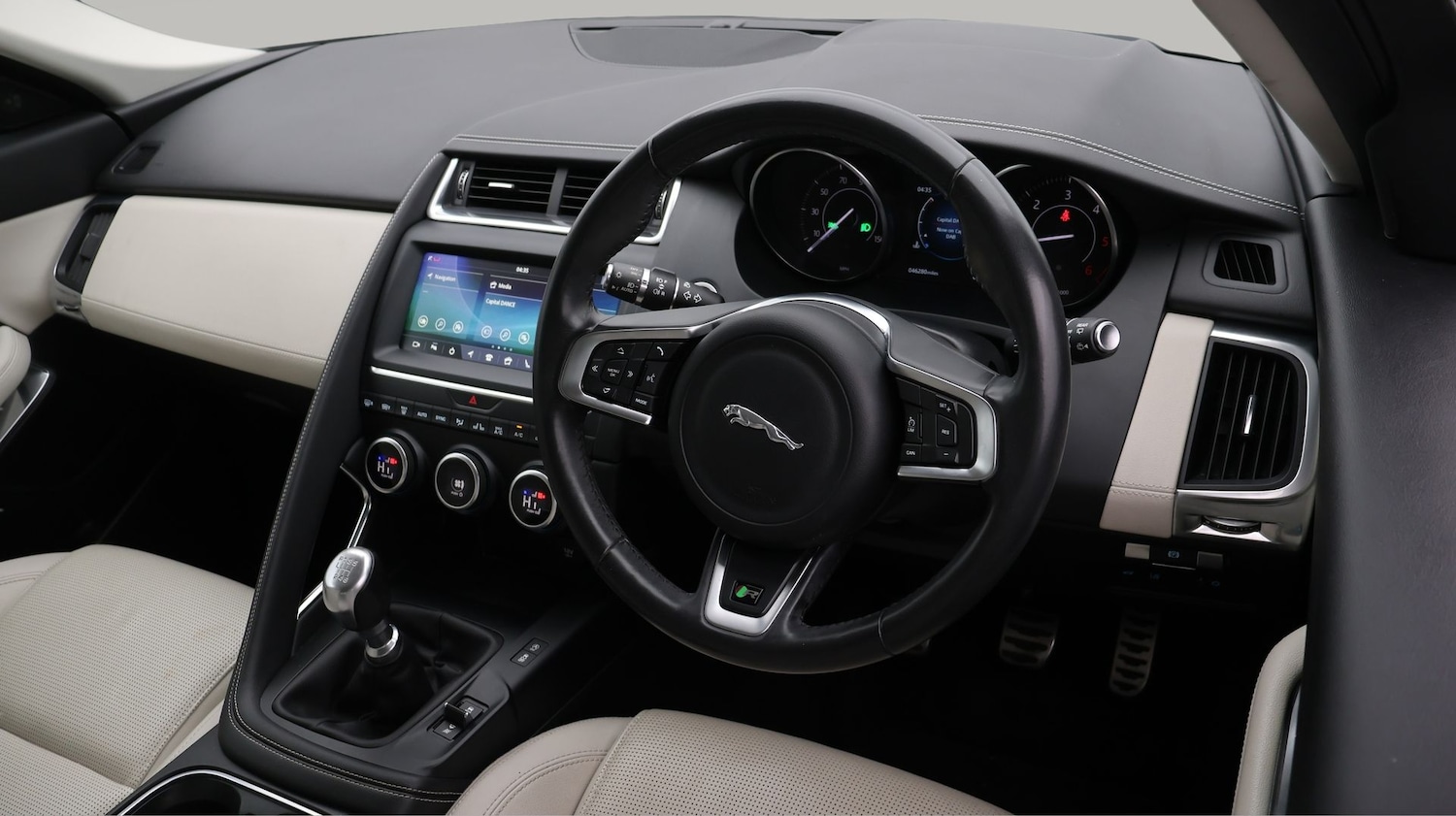 Used Jaguar E-Pace 2020 for sale - 77128982: Photo 9