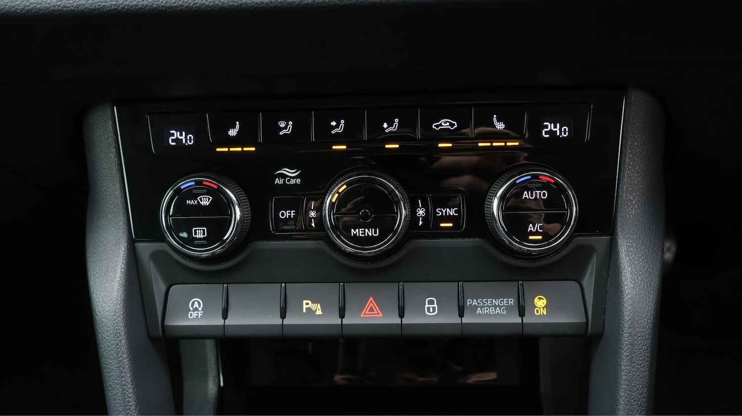 Used Skoda Karoq 2020 for sale - 76440810: Photo 13