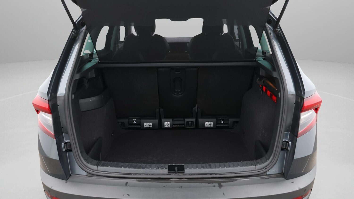 Used Skoda Karoq 2020 for sale - 76440810: Photo 18