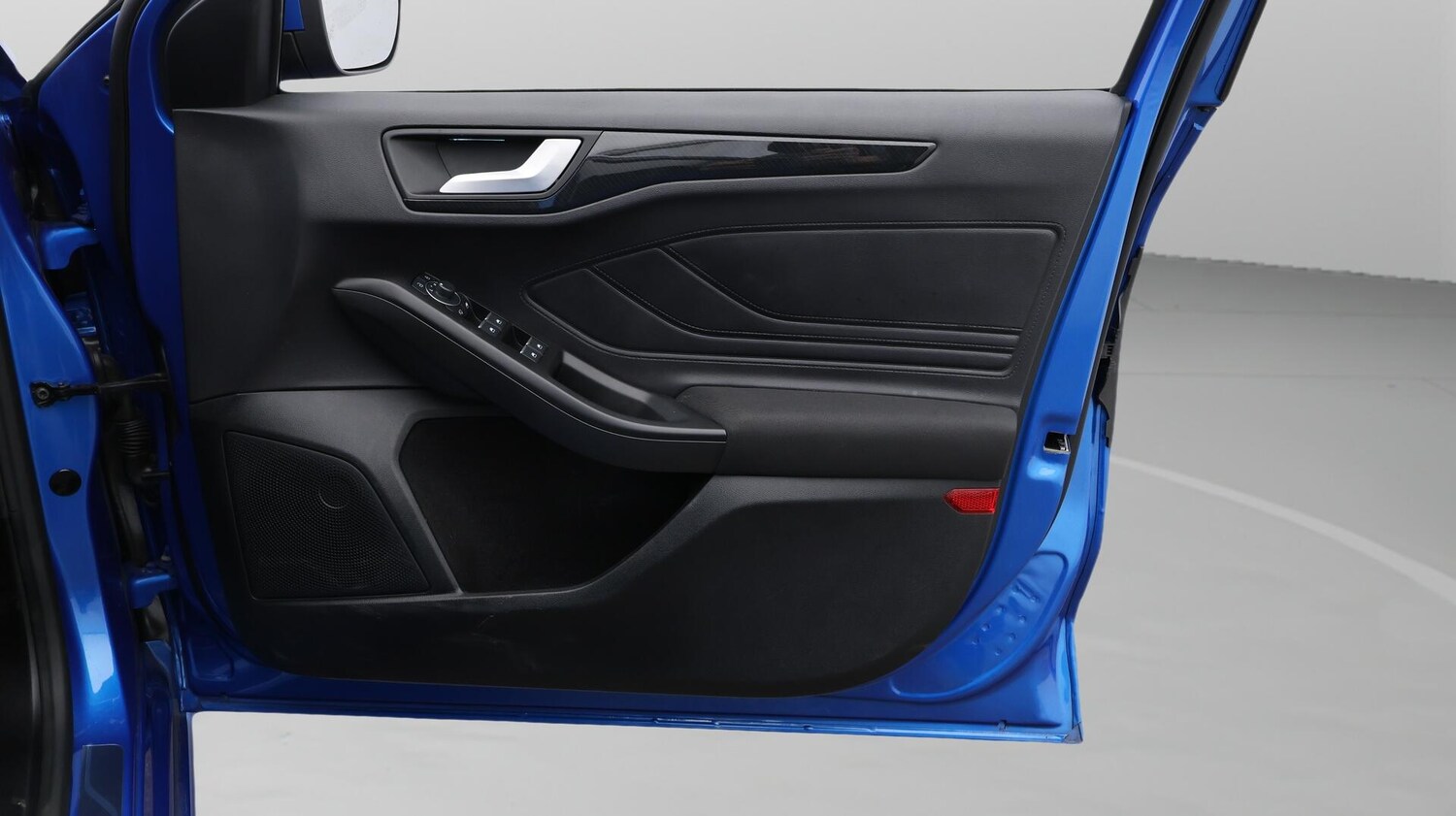 Used Ford Focus 2023 for sale - 76260375: Photo 16