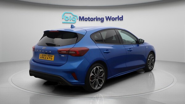 Used Ford Focus 2023 for sale - 76260375: Photo 8