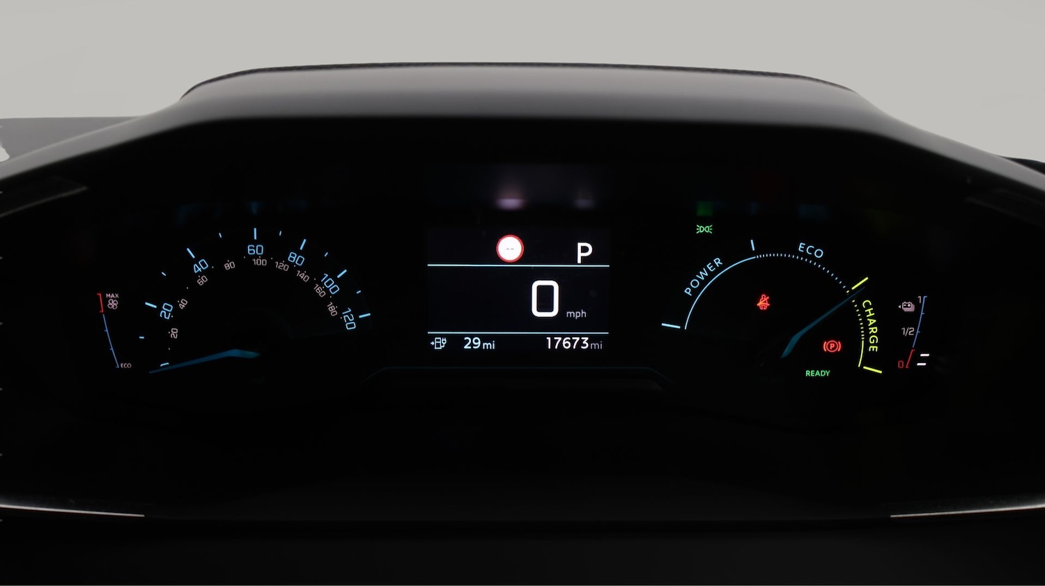 Used Peugeot E-2008 2023 for sale - 77345767: Photo 10